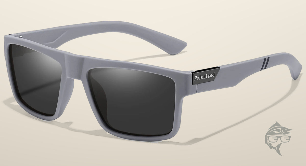 Lunettes de pêche polarisantes à teinte gris fumé, monture grise mate